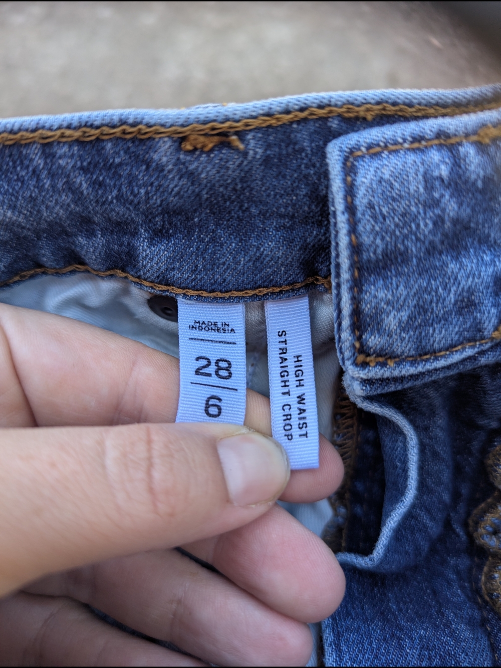 LOFT Medium Blue High-Rise Straight Cropped Jeans - Picture 4 of 5